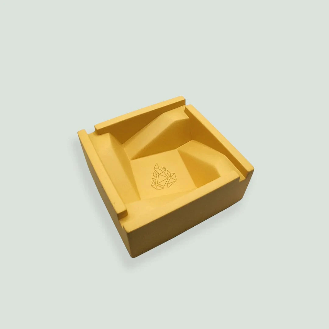 BRIQ Concrete Ashtray by BRNT  :  Yellow